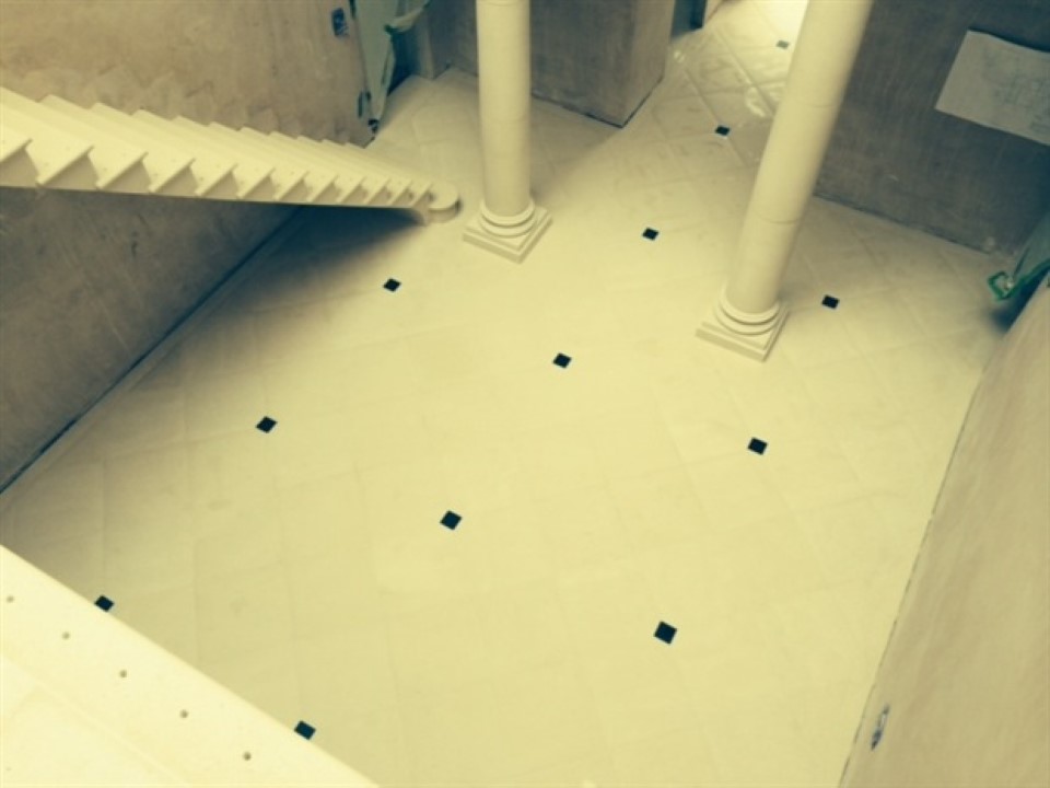 Tiling services in Dorking, Reigate, Leatherhead, Oxshott, Esher